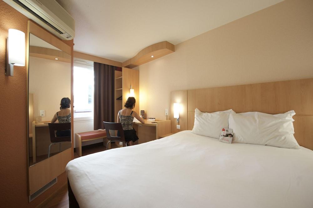 Ibis Centre 3* Pau